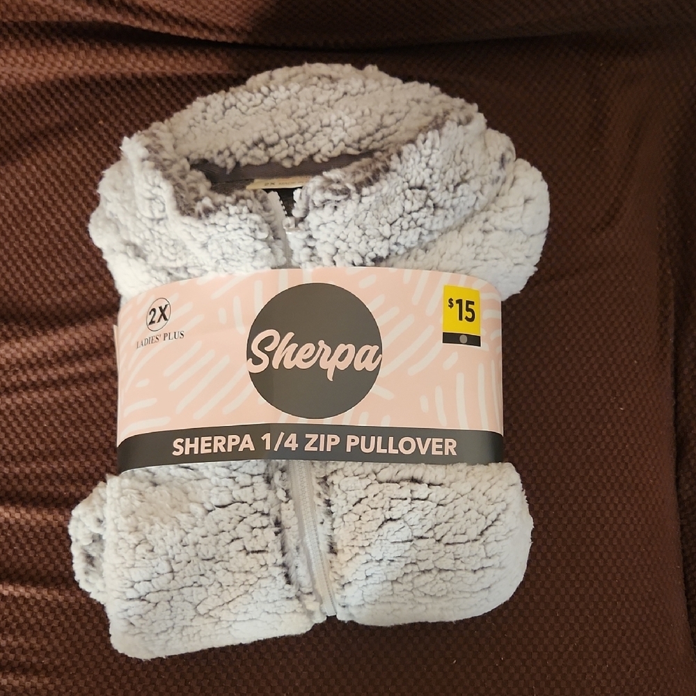 Sherpa 1/4 Zip Pullover in Light Gray